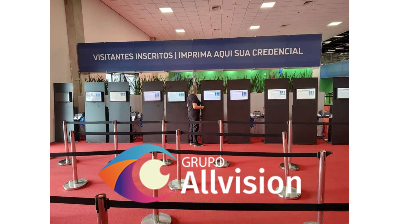 Totem Touch Screen para Divulgação de Marcas em Eventos e Feiras