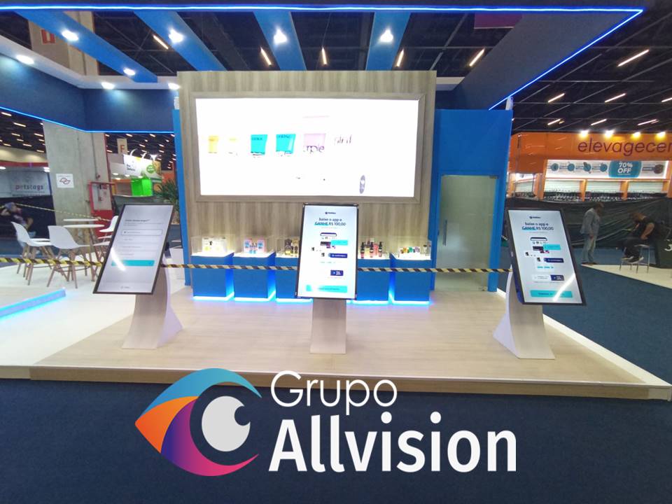 Aluguel de Painel de Led flexível -aluguel de Totem interativo Touch screen-Aluguel de Holobox e holograma 3d em Santa Felicidade / multinacional