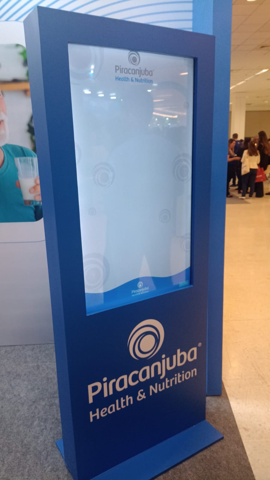 Aluguel e venda de Totem Interativo, Holograma 3D, Painel de LED Outdoor e Indoor para exposições, palestras e eventos em Vitória da Conquista e Ilhéus – Bahia Expo & Negócios 2026