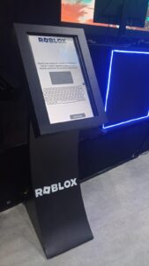 Aluguel e Venda de Painéis de LED Indoor e Outdoor, TVs Touch Screen e Totens Interativos para Eventos em Salvador, Camaçari e Vitória da Conquista — Soluções Visuais de Alto Impacto para Congressos, Feiras e Convenções na Bahia 2026