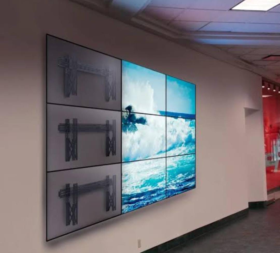 Aluguel de Totem Touch Screen, TVs de Grande Formato, Projetores e Óculos VR para a Vila do Forró em Aracaju – SE 2026
