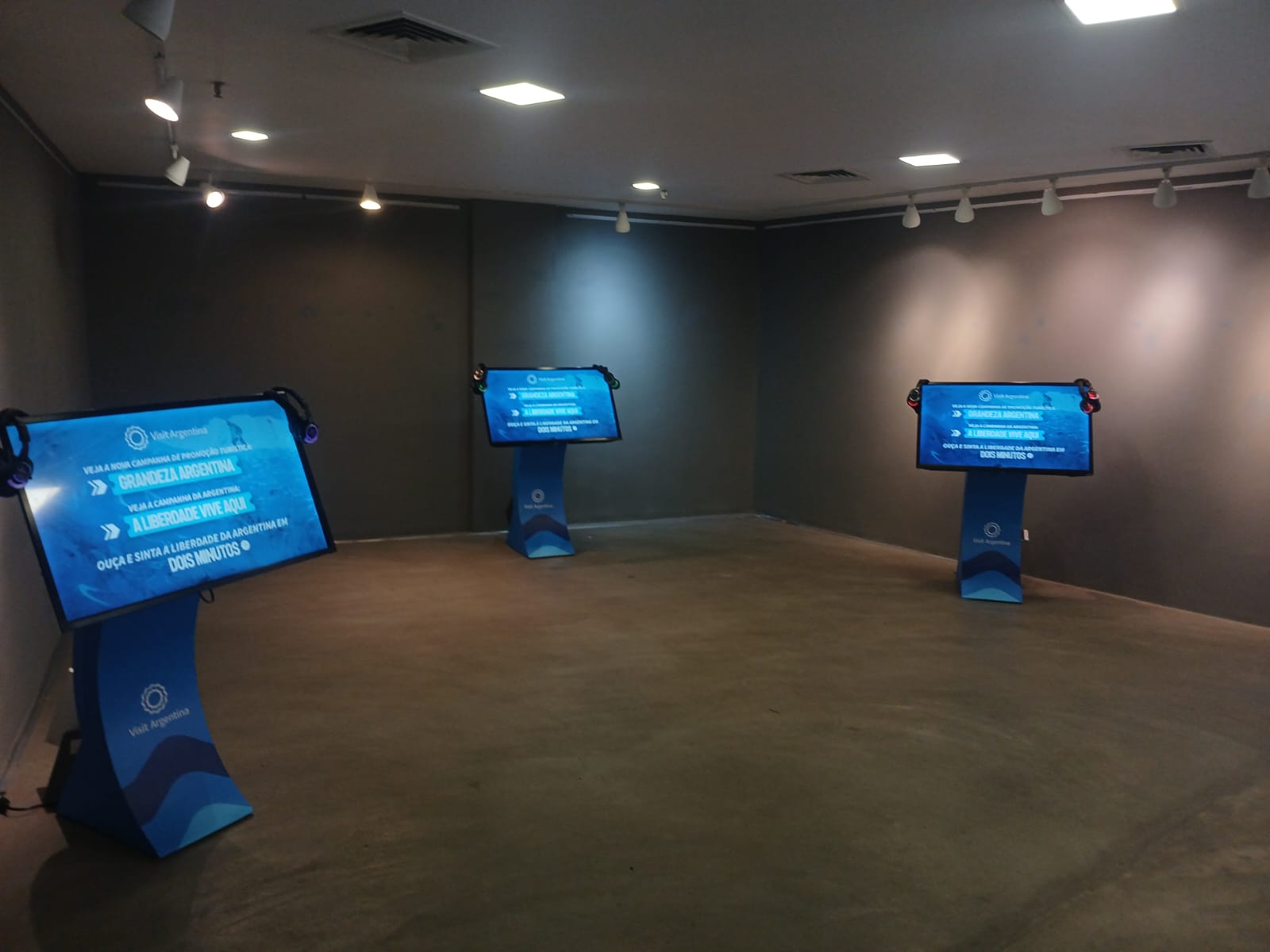 Aluguel de Painel LED Indoor, Totem Interativo e LED Outdoor para a Feira do Empreendedor Bahia em Salvador e Camaçari 2026